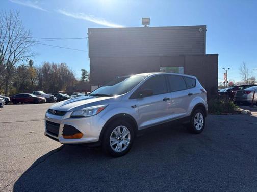2013 Ford Escape S