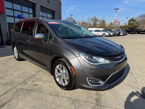 2019 Chrysler Pacifica Limited