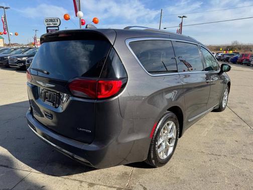 2019 Chrysler Pacifica Limited