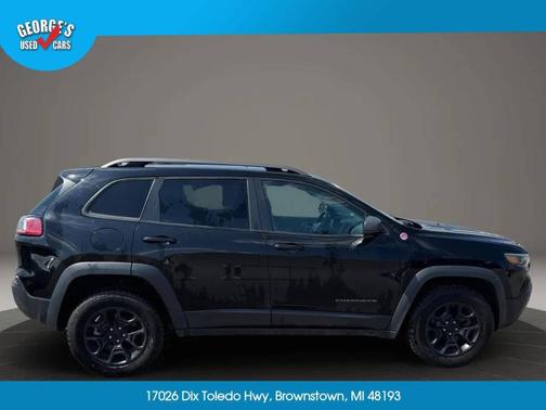Black 2020 Jeep Cherokee Trailhawk