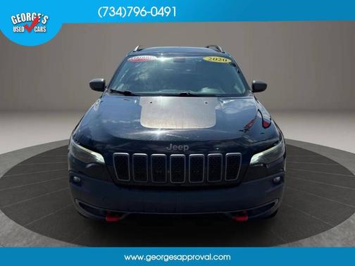 Black 2020 Jeep Cherokee Trailhawk