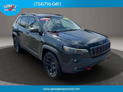 Black 2020 Jeep Cherokee Trailhawk