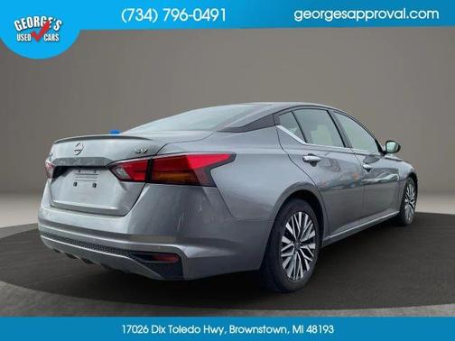 Gun Metallic 2023 Nissan Altima 2.5 SV