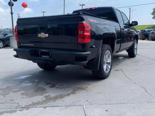 2017 Chevrolet Silverado 1500 Custom