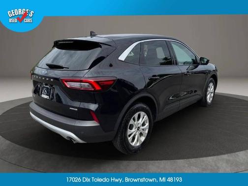 Black 2023 Ford Escape Active