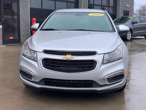 2015 Chevrolet Cruze 1LT
