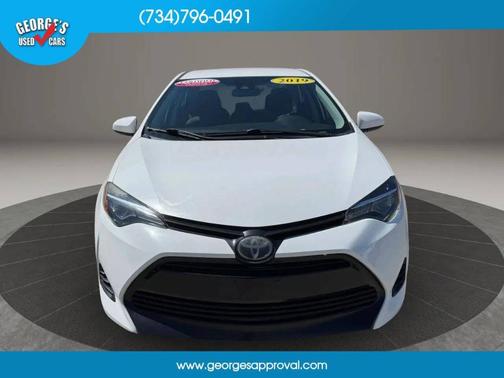 White 2019 Toyota Corolla LE