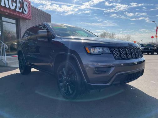 2021 Jeep Grand Cherokee Laredo