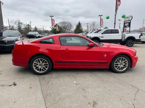 2014 Ford Mustang V6 Premium