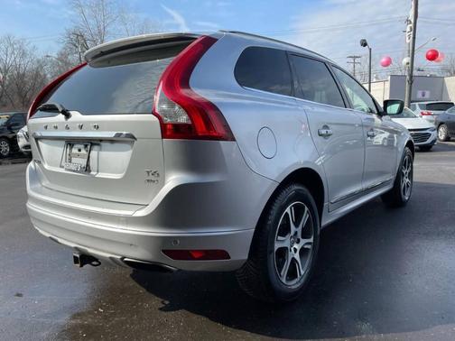 2017 Volvo XC60 T6 Inscription