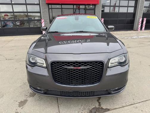2023 Chrysler 300 S