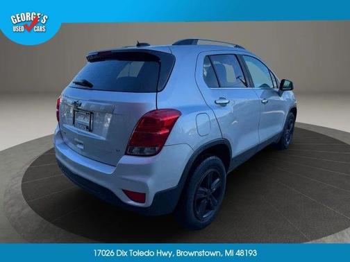 Silver 2017 Chevrolet Trax LT