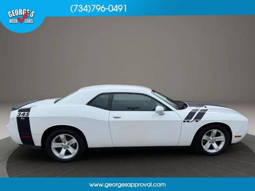 White 2014 Dodge Challenger R/T