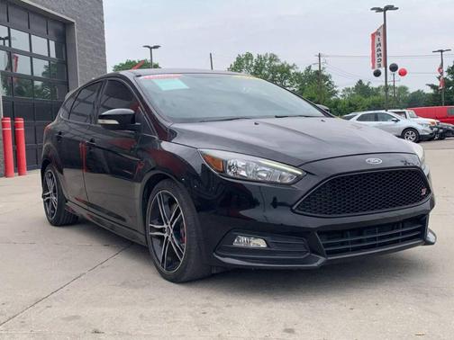 2017 Ford Focus ST Base