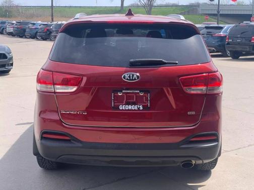 2018 Kia Sorento LX