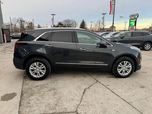 2021 Cadillac XT5 Luxury