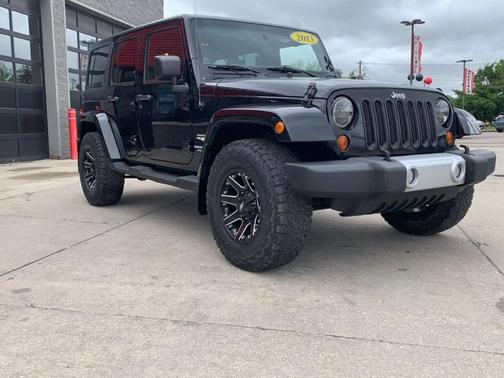 2013 Jeep Wrangler Unlimited Sahara