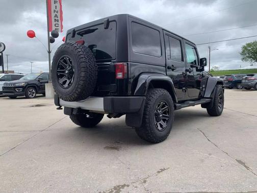 2013 Jeep Wrangler Unlimited Sahara