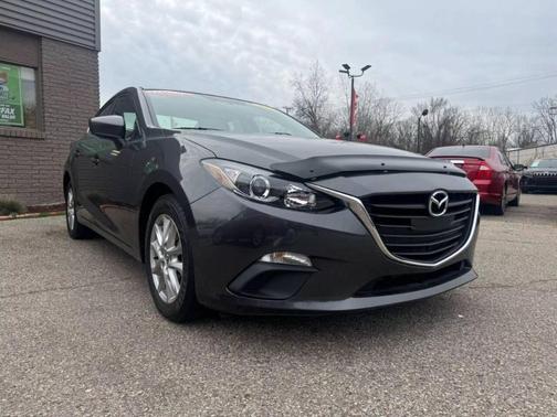 2016 Mazda Mazda3 i Sport