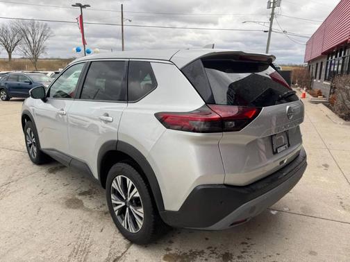 2022 Nissan Rogue SV