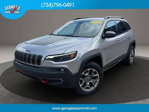 Gray 2020 Jeep Cherokee Trailhawk