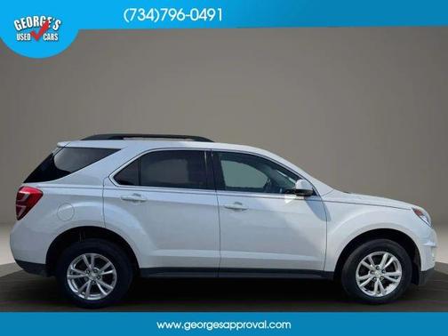 White 2017 Chevrolet Equinox LT