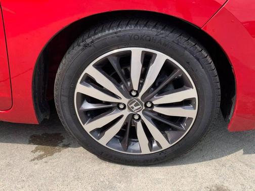 2016 Honda Fit EX