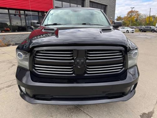 2016 RAM 1500 Sport