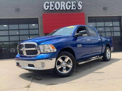 2017 RAM 1500 SLT