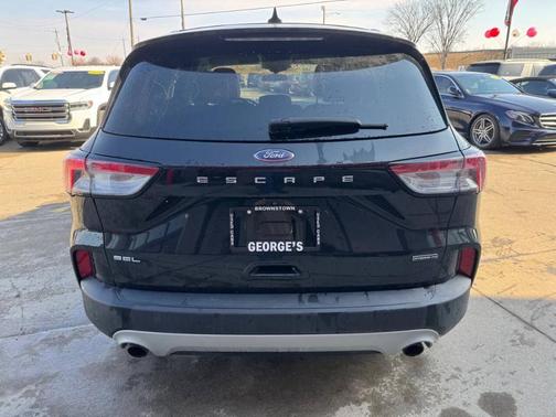 2021 Ford Escape SEL