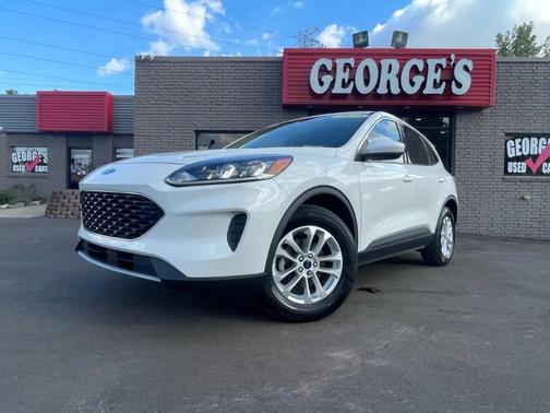 2020 Ford Escape SE