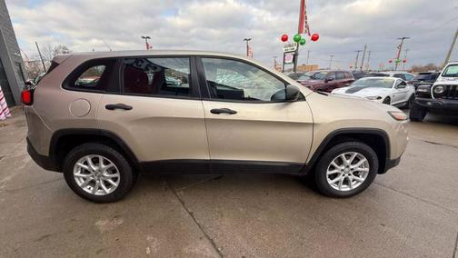 2014 Jeep Cherokee Sport