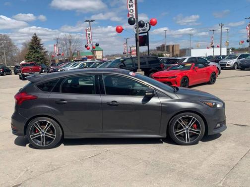 2017 Ford Focus ST Base