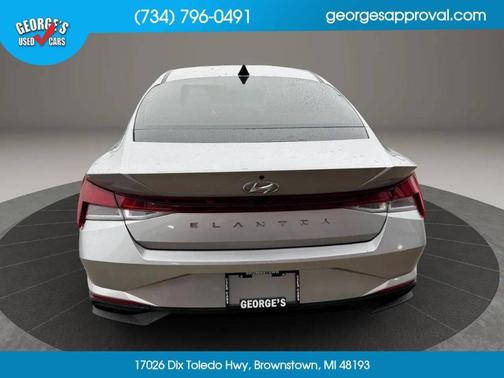 2021 Hyundai ELANTRA SEL