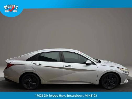 Silver 2021 Hyundai ELANTRA SEL