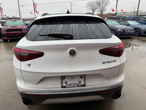 2022 Alfa Romeo Stelvio Ti