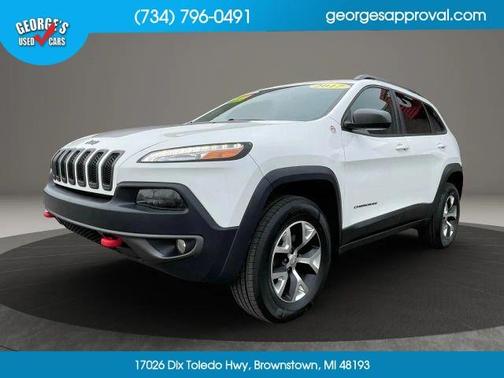 White 2017 Jeep Cherokee Trailhawk