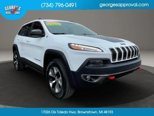 White 2017 Jeep Cherokee Trailhawk