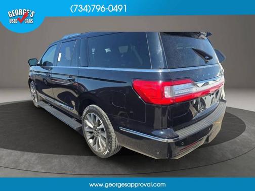 Black 2021 Lincoln Navigator L Reserve