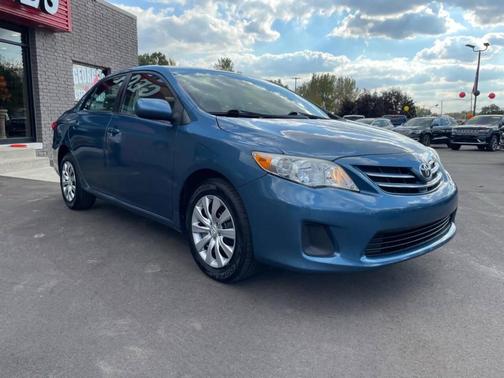 2013 Toyota Corolla LE