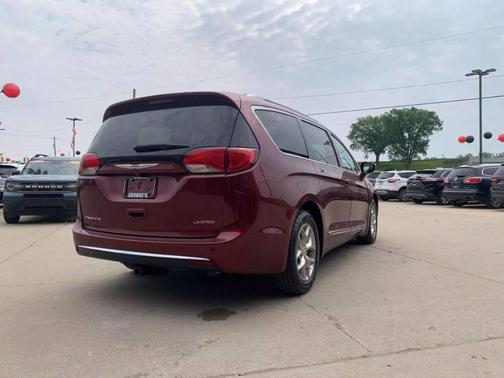 2018 Chrysler Pacifica Limited