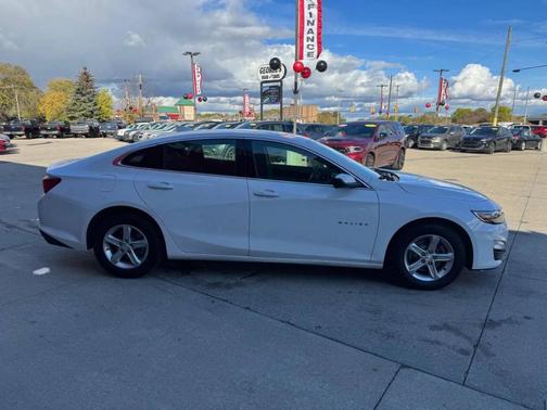2023 Chevrolet Malibu LT