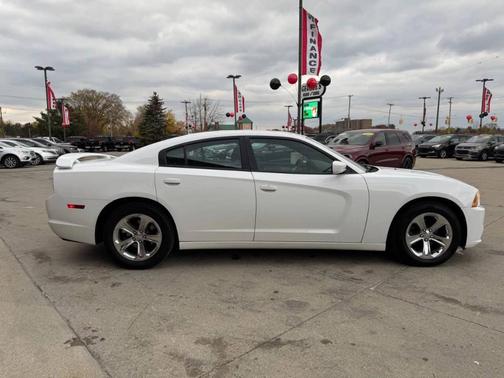 2014 Dodge Charger SE