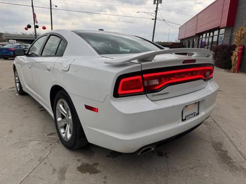 2014 Dodge Charger SE