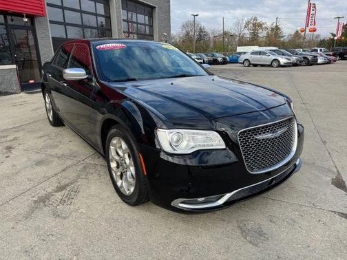 2017 Chrysler 300C Platinum