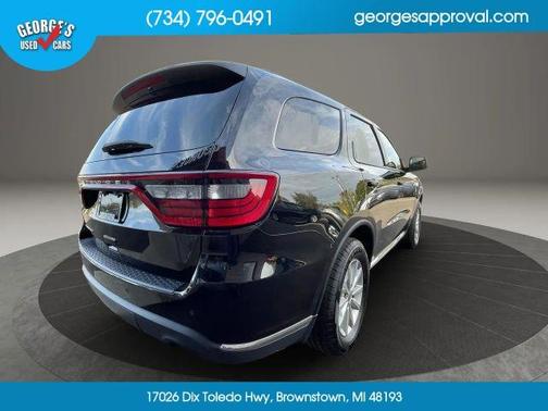 Black 2022 Dodge Durango SXT