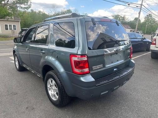 Steel Blue Metallic 2010 Ford Escape Limited