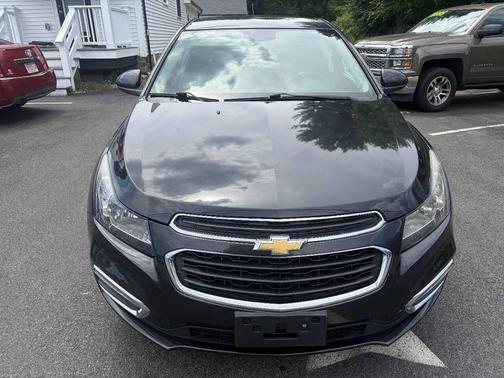 Black Granite Metallic 2015 Chevrolet Cruze 2LT