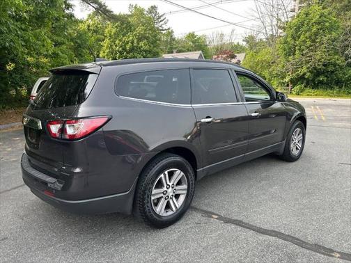 2017 Chevrolet Traverse 2LT