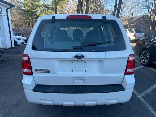 2011 Ford Escape XLS